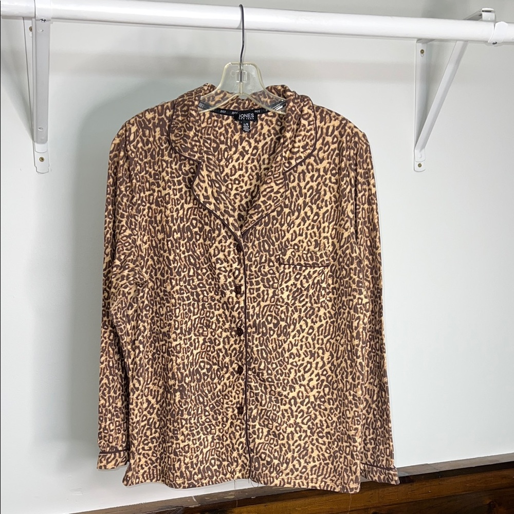 Jones‎ New York Animal Print Button Down PJ Top- L